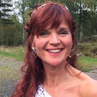 Kari Eide Tsesmetsis