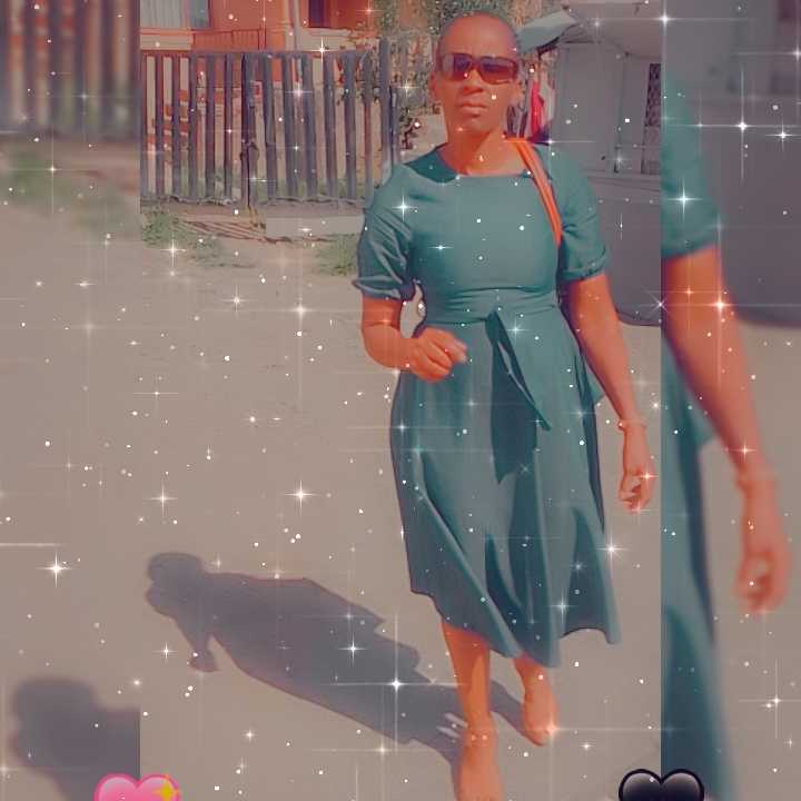 Nomaqawe Ndlovu