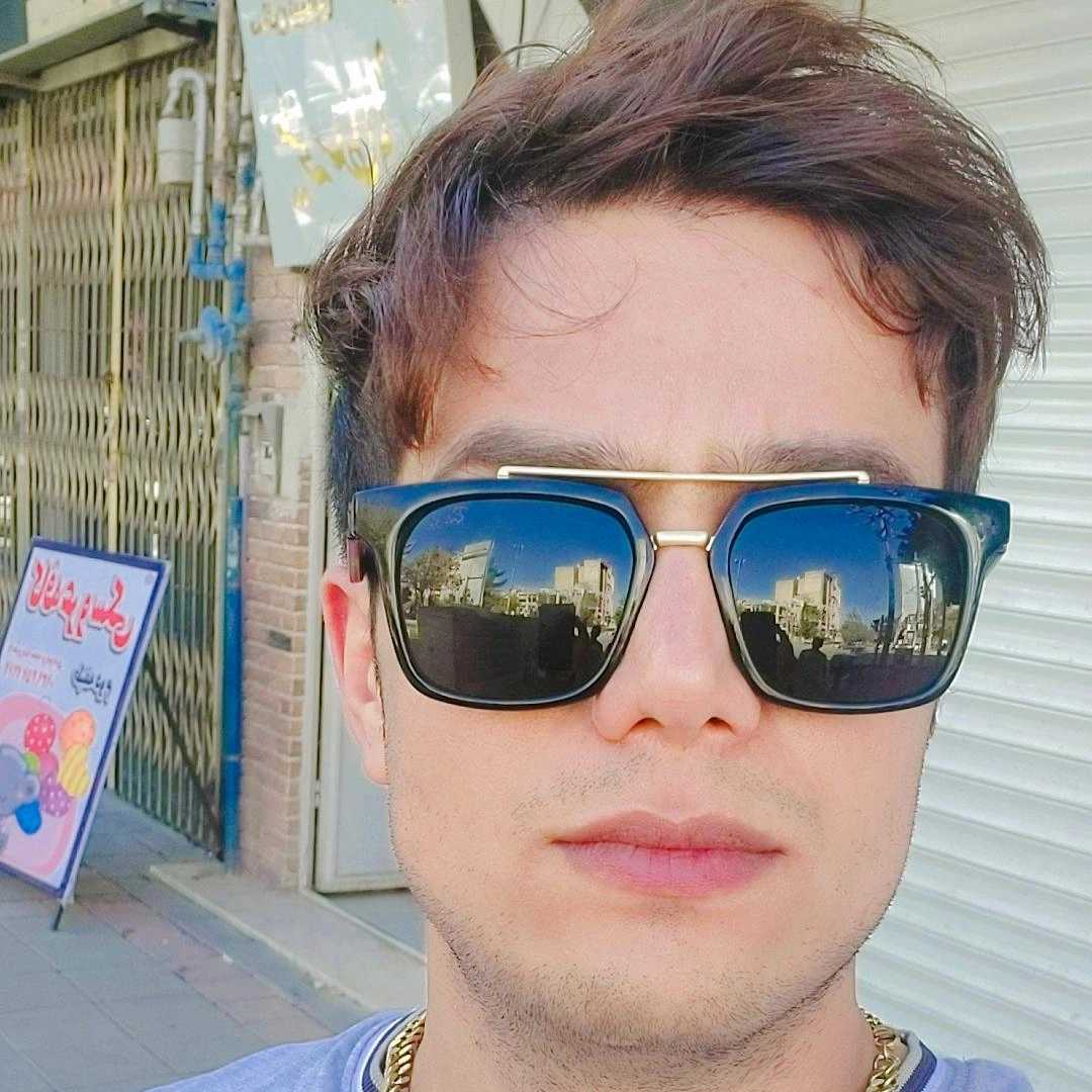 سجاد محمودیان