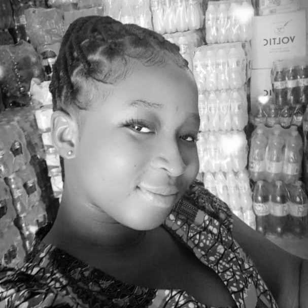 Gloria Ayamga