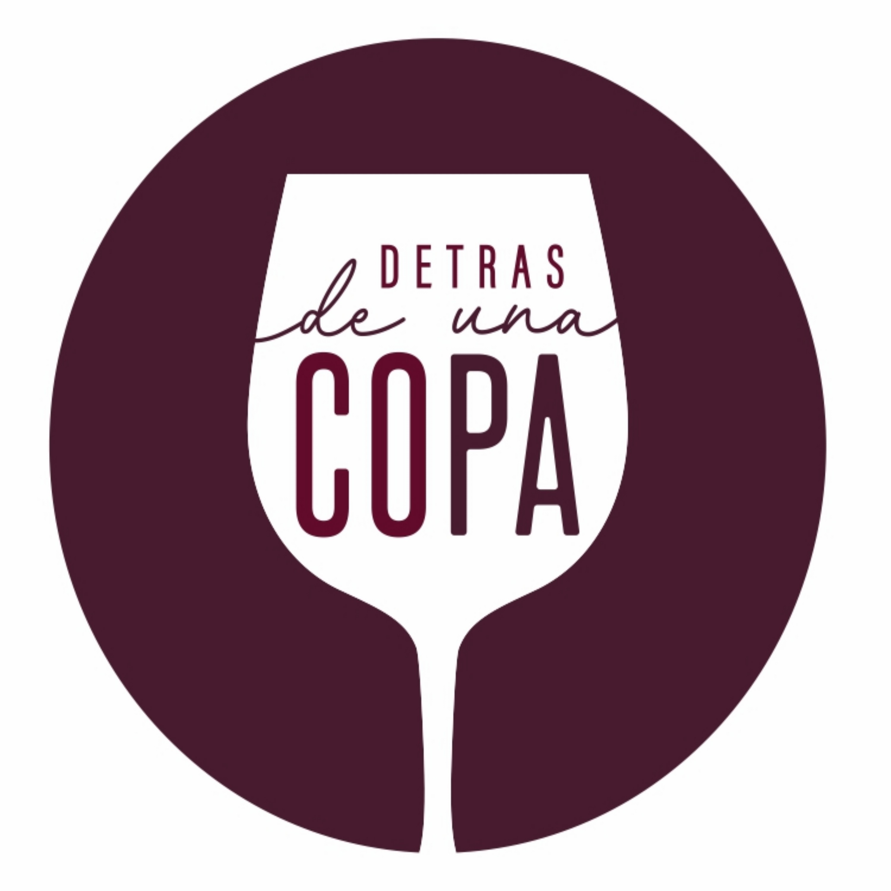 Detras de una Copa