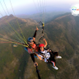 Paragliding with Fly Sahyadri