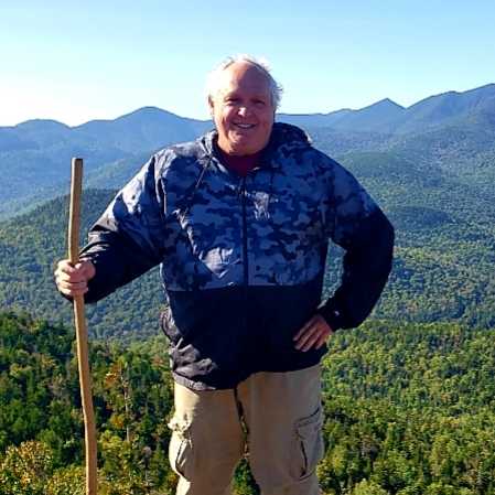 Ridge hiker