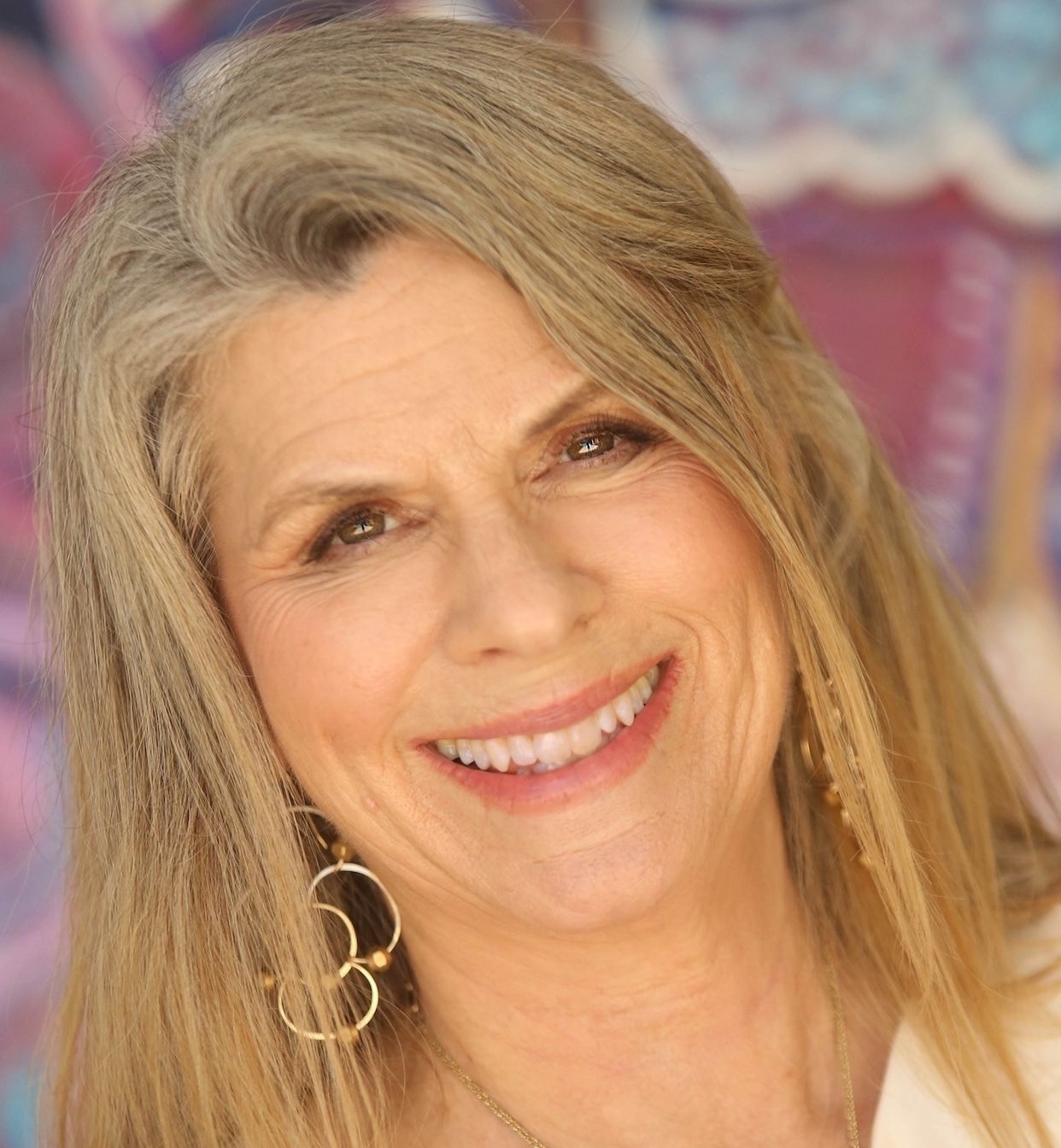 The Prosperous Feminine
