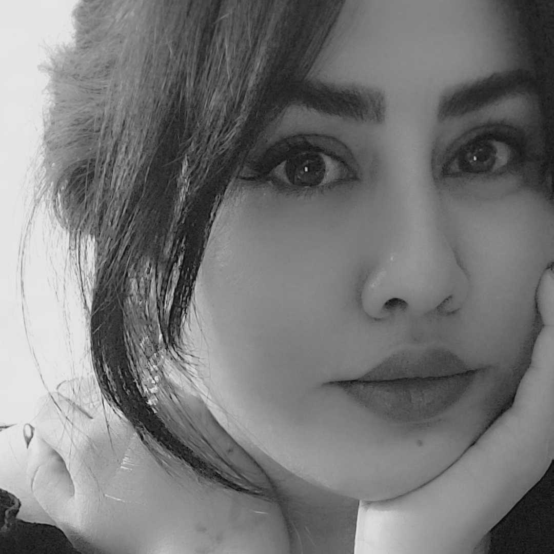 Zahra Mahdavi