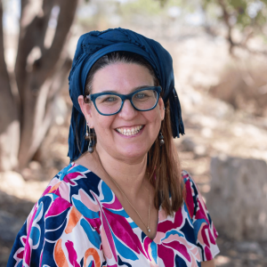 פרק ראשון על התקרקעות