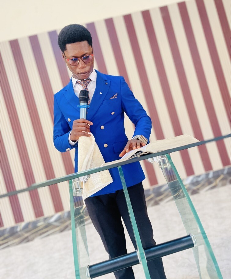Prophet Martins ( PMAK )