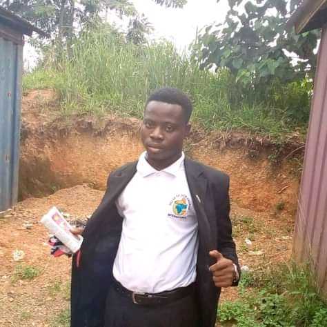 Collins Ampong